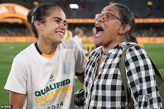 Matildas star Mary Fowler and Cathy Freeman shared some special moments on the pitch after the win over Uzbekistan.