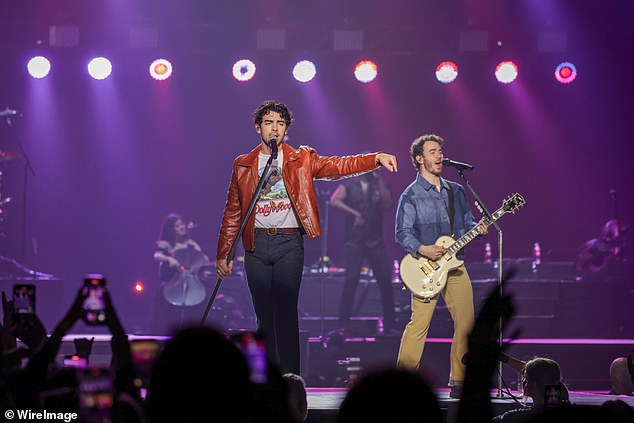 Jonas Brothers fans were left furious after ticket prices for their Sydney concerts were slashed and some were even given away.