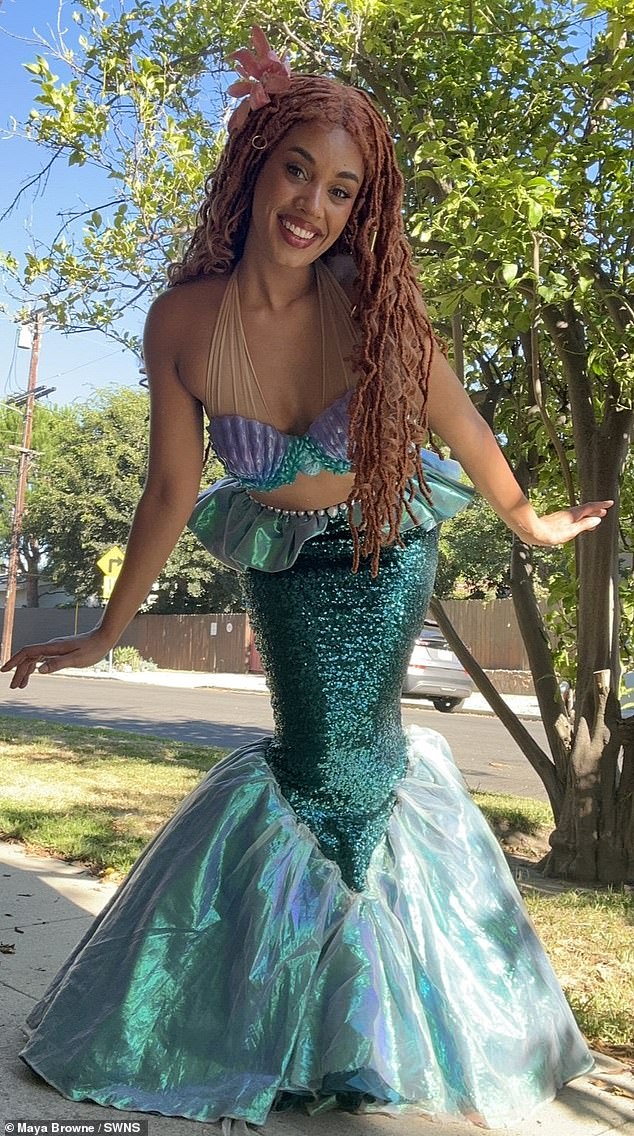 Meet the woman who gets paid $100 an hour to dress up as Disney princesses, transforming herself into Moana, Princess Jasmine and Mirabe de Encanto.
