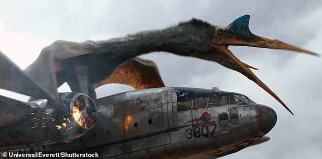Quetzalcoatlus northropi dinosaur depicted in the movie Jurassic Park Dominion