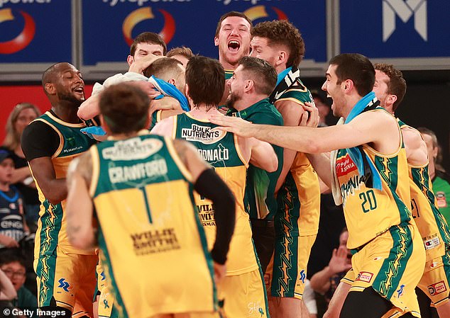 Tasmania JackJumpers are on the brink of NBL glory after dramatic win