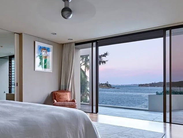 The movie star chose to temporarily reside in Point Piper, one of Australia's wealthiest suburbs.