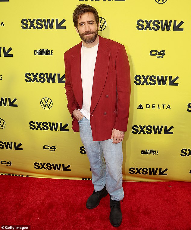 Jake Gyllenhaal led the crowd at the premiere of his action movie Road House, which took place during the South By Southwest festival in Austin on Friday night.