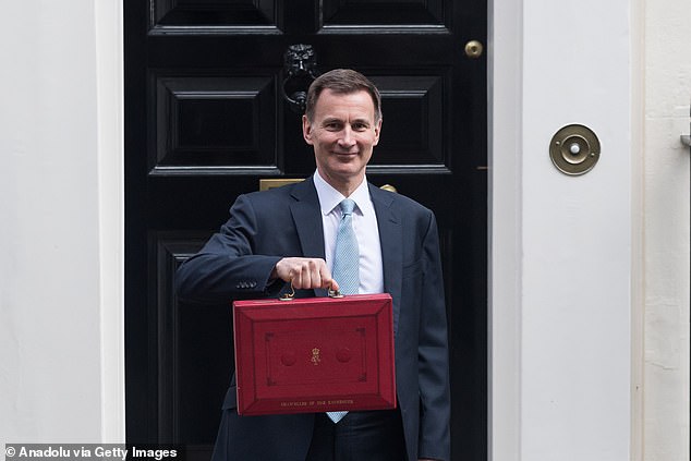 Chancellor Jeremy Hunt announced the new taxes, which vary according to nicotine content, as part of today's budget.