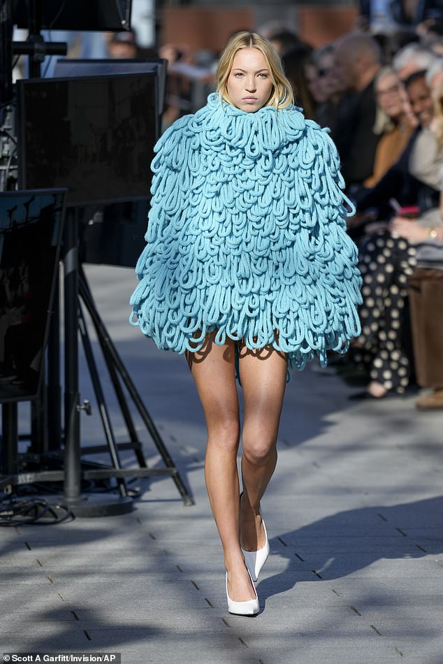 Lila Moss made sure all eyes were on her as she walked for Stella McCartney in a unique ensemble during Paris Fashion Week on Sunday.