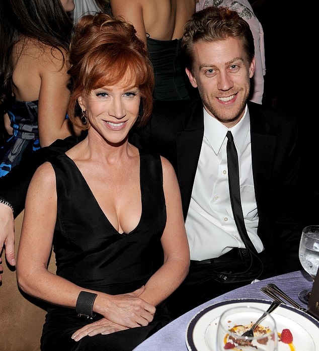 Kathy Griffin hired a private investigator to track down her ex-husband Randy Bick and serve him divorce papers, but was unsuccessful.