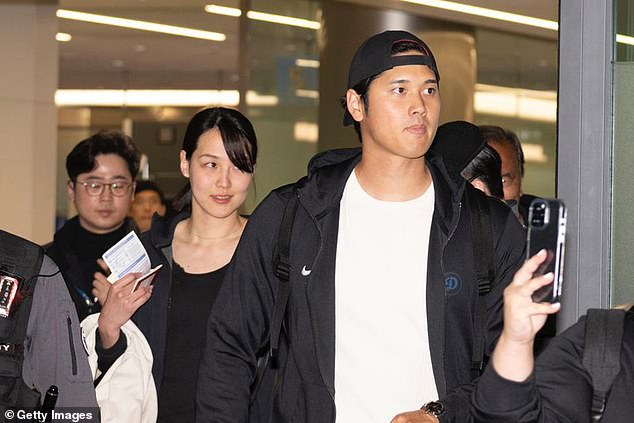Shohei Ohtani revealed last week that his wife is former professional basketball player Mamiko Tanaka.