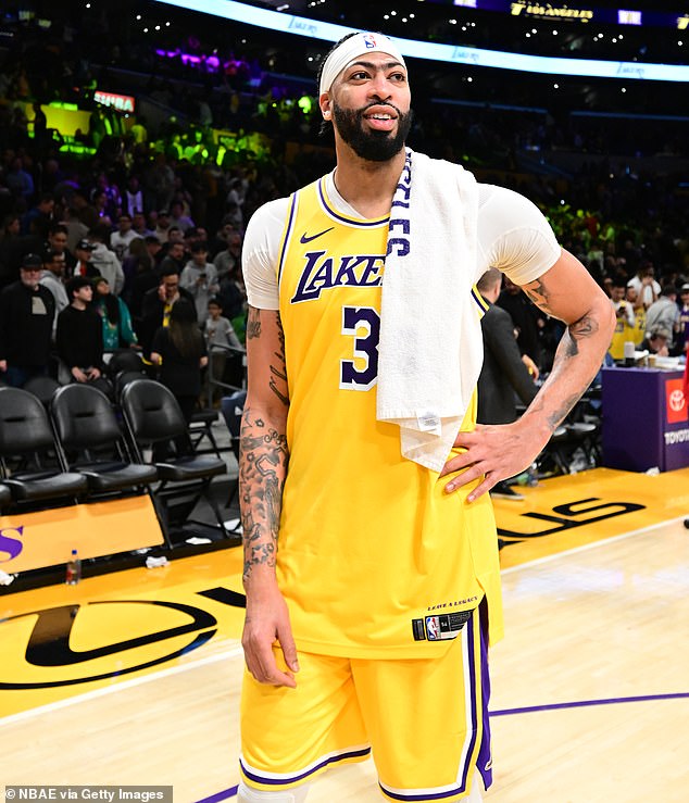 The rapper criticized Lakers center Anthony Davis and said the team needed to trade him.