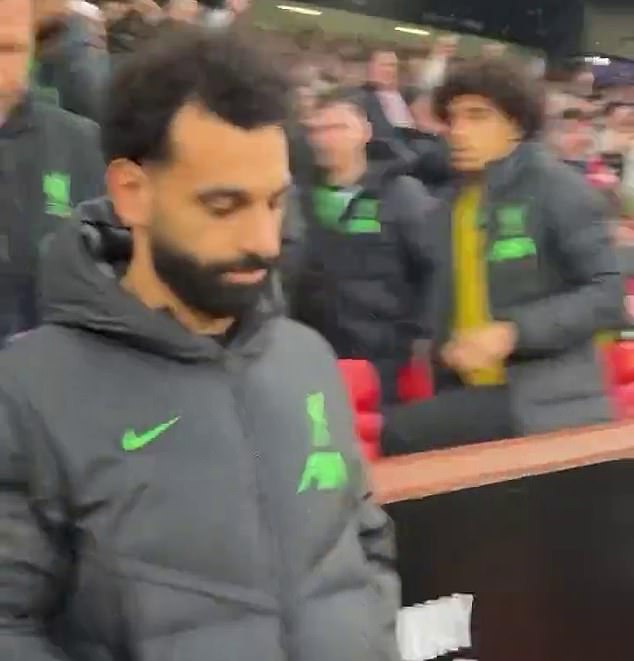Manchester United fan laughed in Mo Salah's face after FA Cup quarter-final