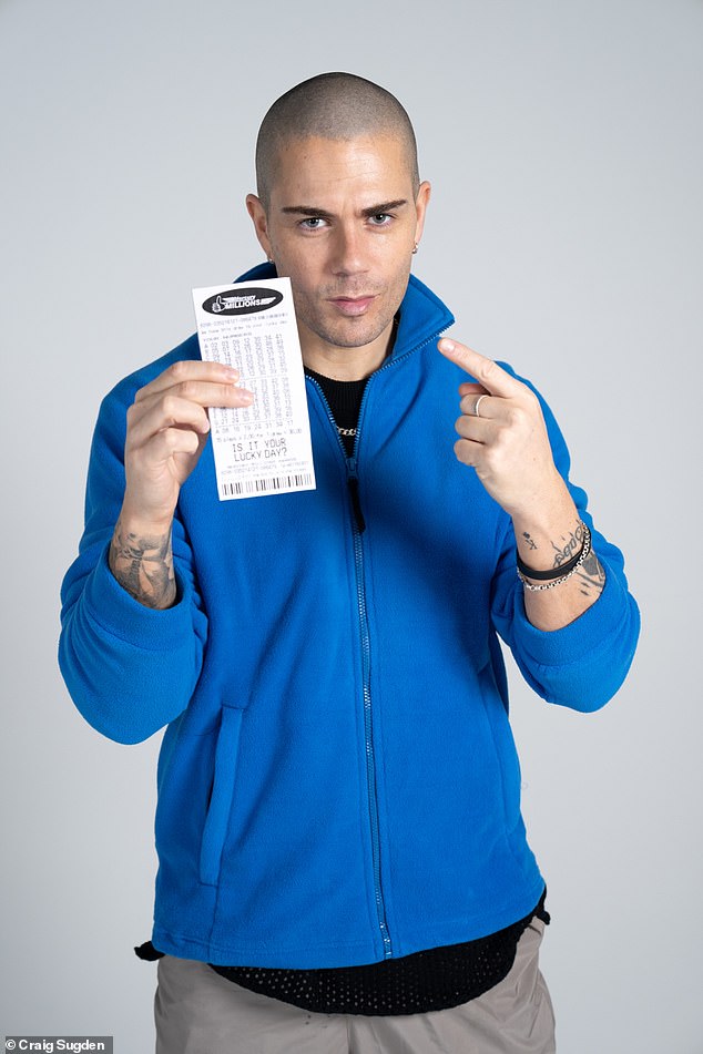 Max George sparks concern among fans when he pulls out