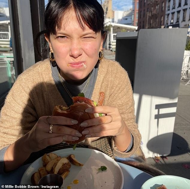 The Stranger Things actress, said to be worth £11 million, also blasted waiters for ordering drinks and meals separately and for not accepting payment at the same time as handing her the Invoice.