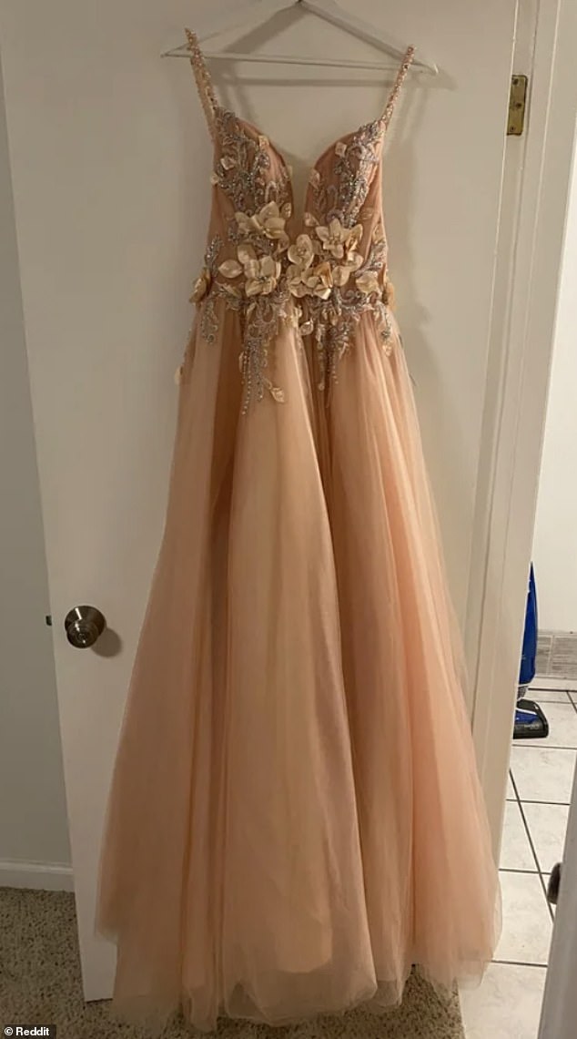 My attention grabbing mother plans to wear a young prom like dress