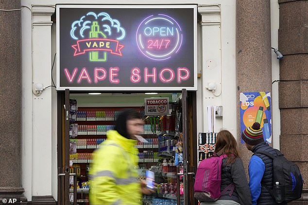 Under the new law, retailers who sell vapes to children under 18 will face fines ranging from NZ$10,000 (£4,700) to NZ$100,000 (£47,000). ).