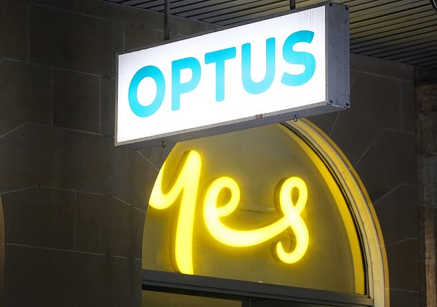 Optus has been fined $1.5 million after it was found to have violated public safety rules.