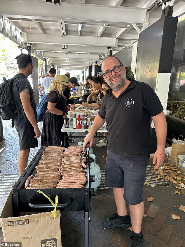 Site Pizza Bar owner and founder Glen Mezei has made it his mission to give back to the community by offering free meals to Australians struggling with homelessness and the cost of living crisis (pictured Mr Mezei helping the Chopping Circle at Martin Place)