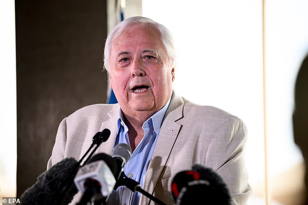 Mining billionaire Clive Palmer has said he could back new legal action against the Queensland government's Covid vaccine mandates.