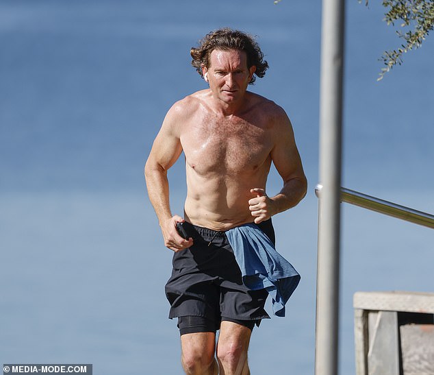 Hird has looked in incredible form as he jogged along Melbourne's Brighton and Sandringham beaches during a heatwave
