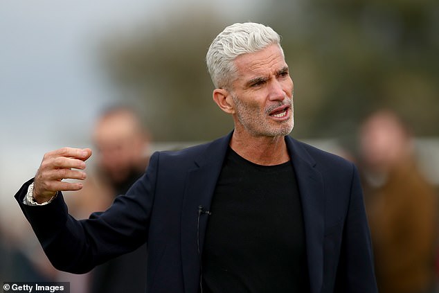 Craig Foster has issued a lengthy apology to Sam Kerr following his alleged racism saga