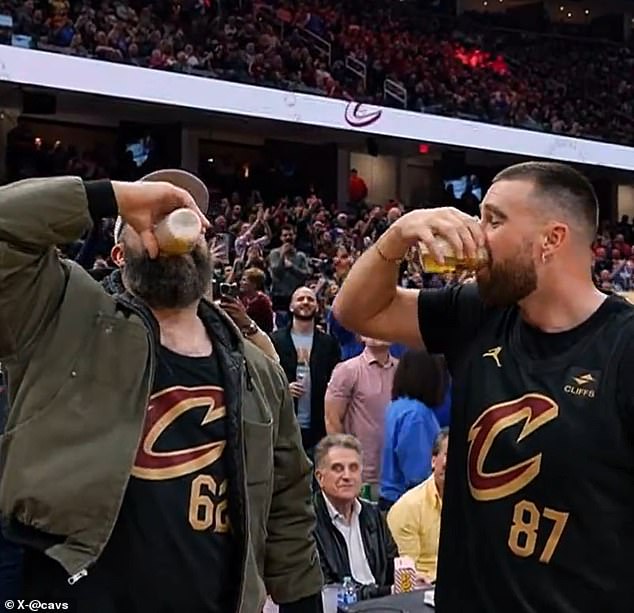 NFL stars finished beers in seconds during Cavs-Celtics game