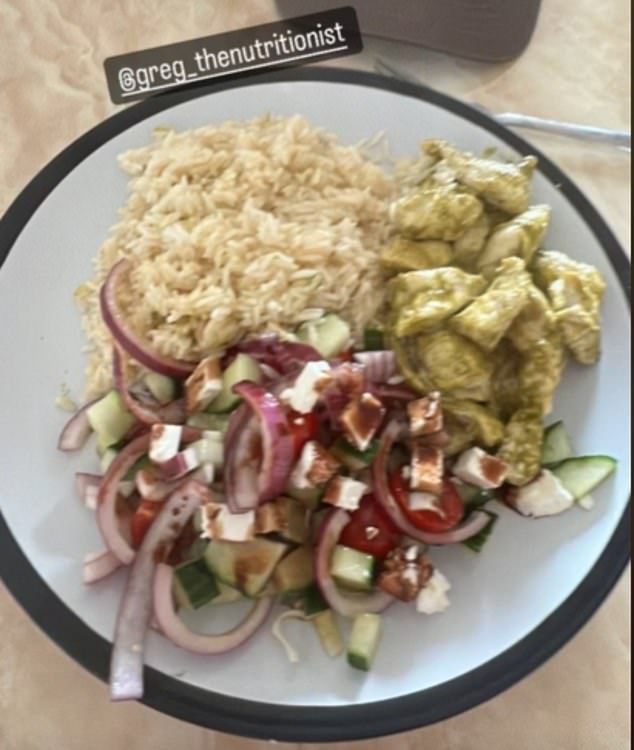 Tyson Fury shared a photo of his lunch of chicken, rice and salad with his fans on social media.