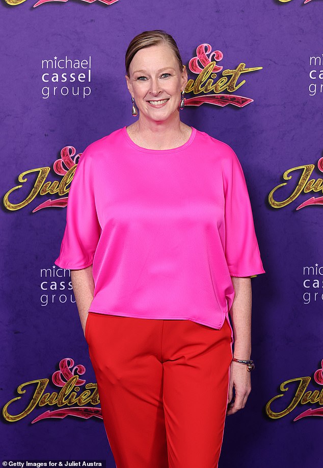 The ABC star made sure all eyes were on her in a hot pink T-shirt, custom-made red pants and new sneakers.