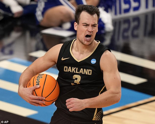 Jack Gohlke led Oakland to the biggest upset of the NCAA tournament so far this year