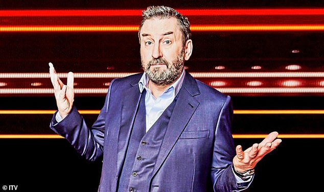 The 1% Club viewers were left baffled by a question that seemed to have more than one answer on Saturday (pictured, show host Lee Mack)