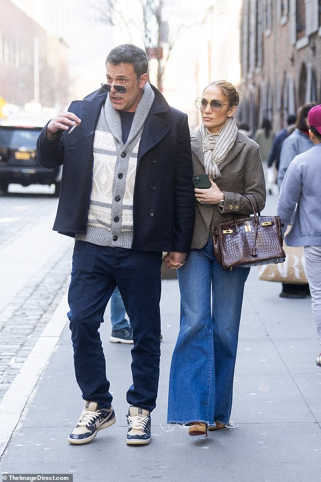 The couple couldn't resist each other's company as they arrived at Cecconi's for lunch holding hands.