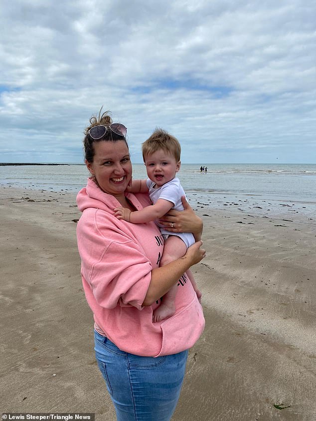 Swimming teacher Zoe Steeper with her son Oliver before her death