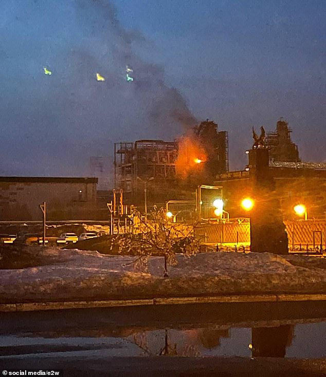 The Taneco oil plant in Nizhnekamsk, also in Tatarstan, was also reportedly hit by today's shelling.