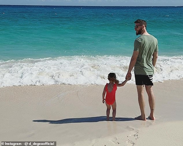The Spanish goalkeeper enjoyed a family getaway to the Bahamas during Easter