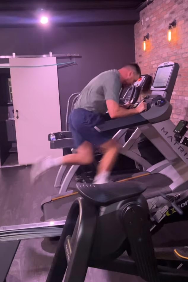 Kelce's pace on the treadmill was incredibly fast as part of his speed training with Ng.