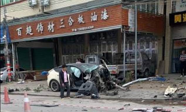 The Tesla Model Y smashed after speeding through the streets of Chaozhou City on November 5, 2022