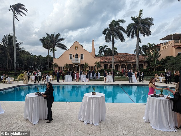 For Republicans running in 2024, Mar-a-Lago offers chance of big payday