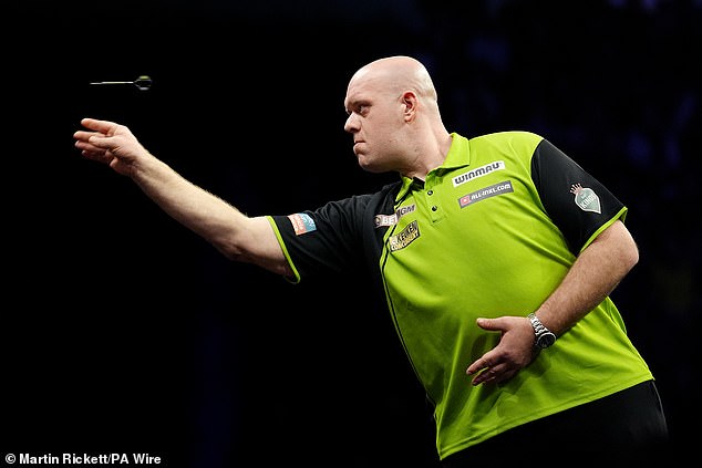 Michael van Gerwen was able to recover, but his shaky form saw Littler cruise to victory in the quarter-finals.