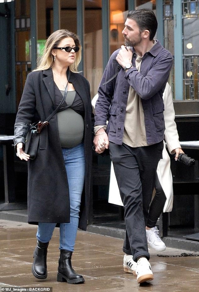 1712330626 514 Pregnant Emily Atack showcases her blossoming bump on a rare