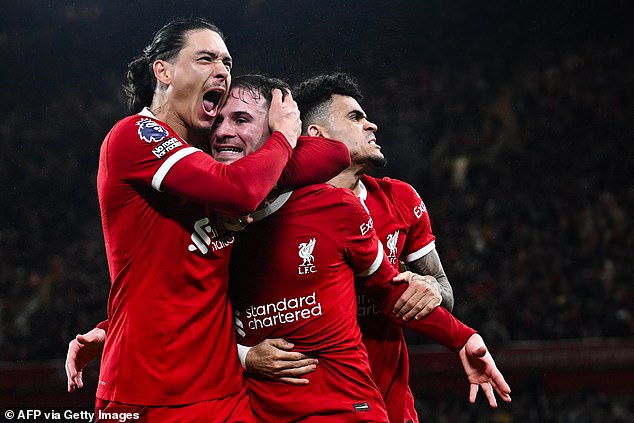 Liverpool returned to the top of the Premier League after beating Sheffield United on Thursday.