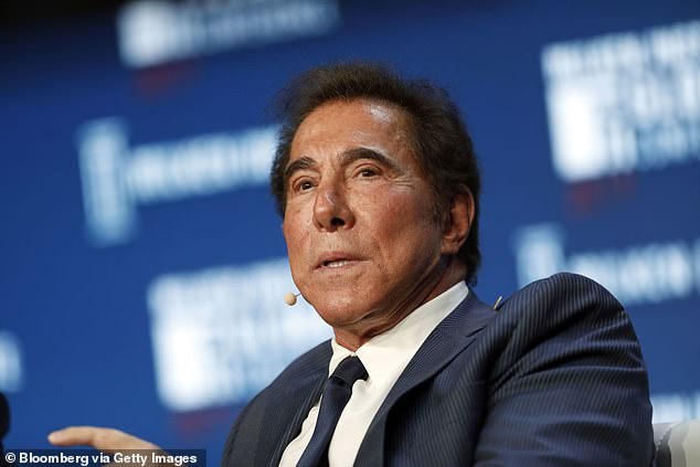 Billionaire casino magnate Steve Wynn is among those expected to help raise money for the former president as co-chairman of his fundraising party on Saturday.
