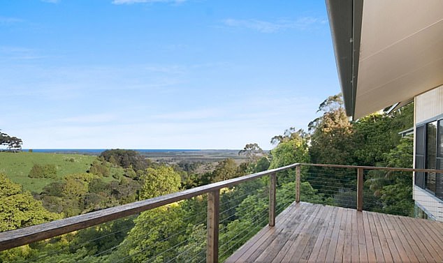 It also has panoramic views of the Byron Bay hinterland.