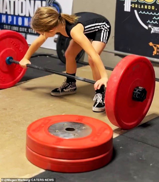 1712476664 578 Meet 6 year old Jayde the mini weightlifter with an unusual hobby
