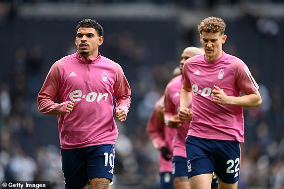 LONDON, ENGLAND - APRIL 7: Morgan Gibbs-White (L) and Ryan Yates of Nottingham Forest warm up before the Premier League match between Tottenham Hotspur and Nottingham Forest at the Tottenham Hotspur Stadium on April 7, 2024 in London, England. (Photo by Alex Davidson/Getty Images)