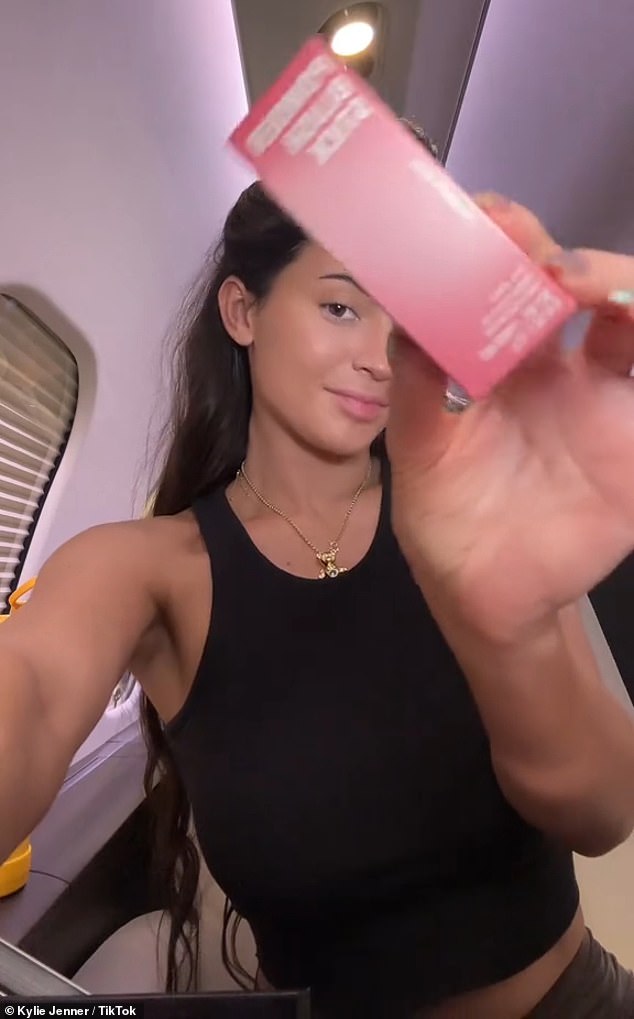 The cosmetics mogul showed off the products she uses so her fans could achieve the same look.