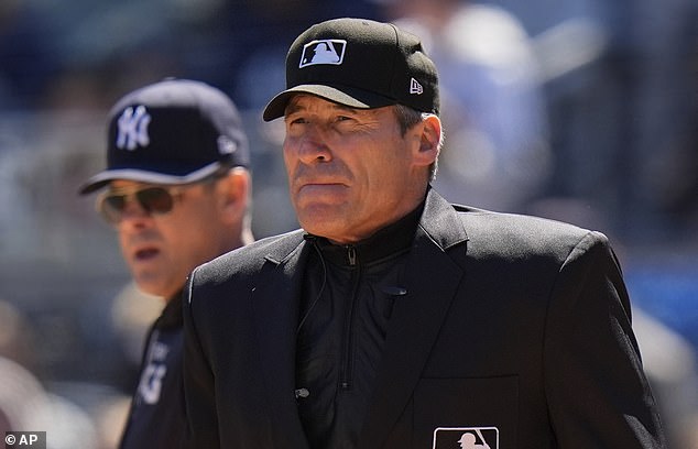 1712549522 431 Yankees fans anger umpire Angel Hernandez after missing strike three