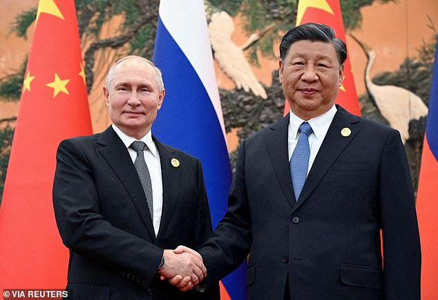 1712572066 300 China steps up support for Putins war in Ukraine by