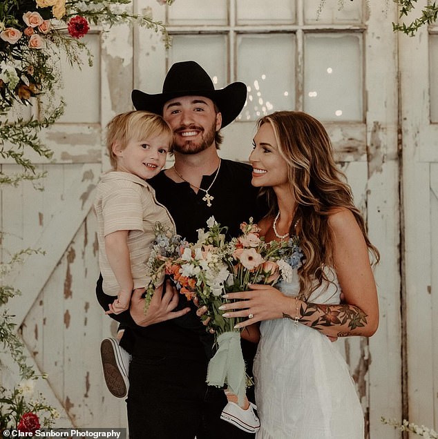 Wallen's son Indigo was there to witness his mother's engagement after Scornavacco, 22, took a knee on March 29 at Magnolia Farm in Eagleville, Tennessee.