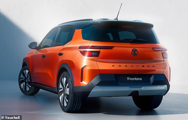 Although the 2024 Frontera shares major similarities with its predecessor from twenty years earlier (especially in terms of powertrains), it has adopted the somewhat boxy shape