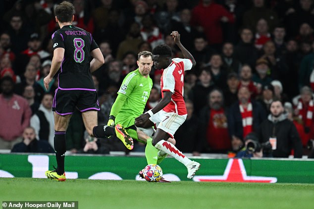 Later in the match, Nyberg ruled in favor of Arsenal when Bukayo Saka went down after colliding with Manuel Neuer.
