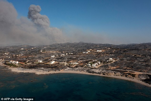 Up to 10,000 Britons evacuated from Rhodes