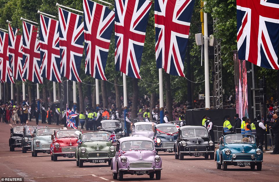 The Morris Minor is one of the most successful British-made cars in history and an icon of UK car manufacturing. A convoy of minors toured the shopping center to celebrate Queen Elizabeth II's Platinum Jubilee