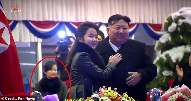 Hyon Song-wol supports Kim Jong Un and his daughter Kim Ju-ae at a recent New Year's event in Korea.